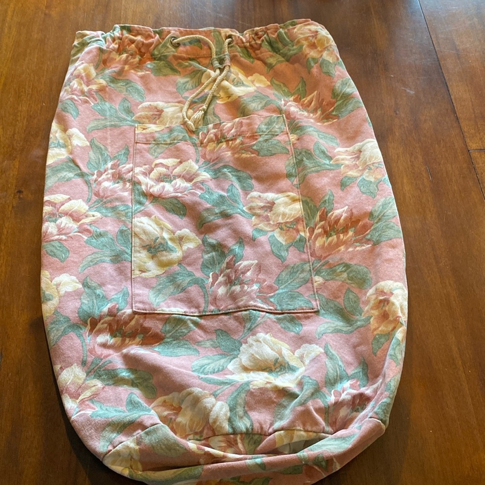 Vintage Gap duffel bag - suitcase size